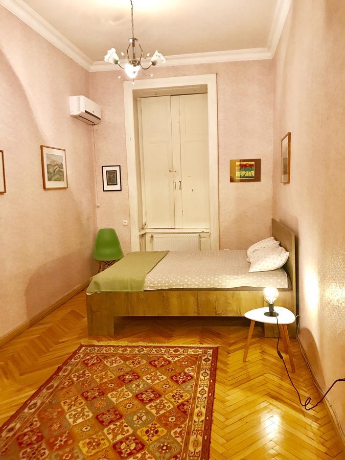 Freedom Square Flat Apartment Tbilisi Ngoại thất bức ảnh