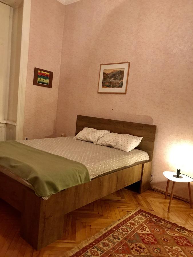Freedom Square Flat Apartment Tbilisi Ngoại thất bức ảnh